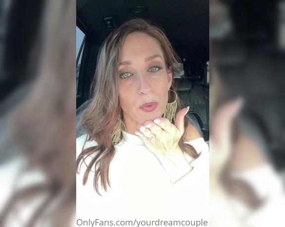 YourDreamCouple aka Yourdreamcouple OnlyFans - Finger bang break! You know me, adulting and running errands