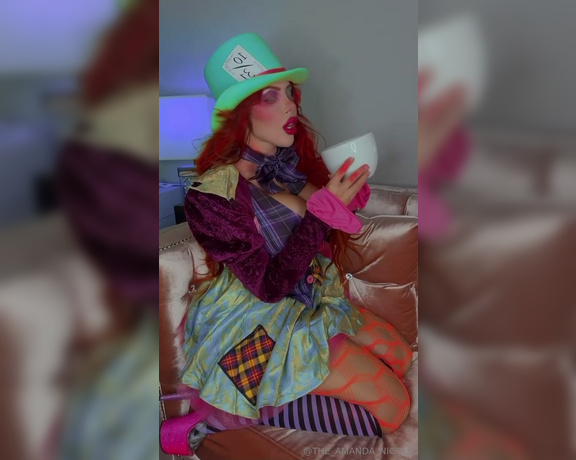 Amanda Nicole aka Theamandanicole OnlyFans - I DONT THINK Then you shouldnt talk Xoxo Your naughty Mad Hatter