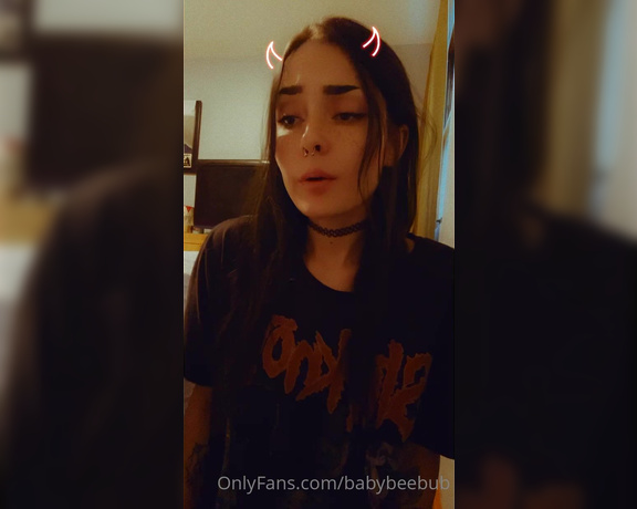 BabyBeeBub aka Babybeebub OnlyFans - Rip Joey jordison taking a dab for our boy