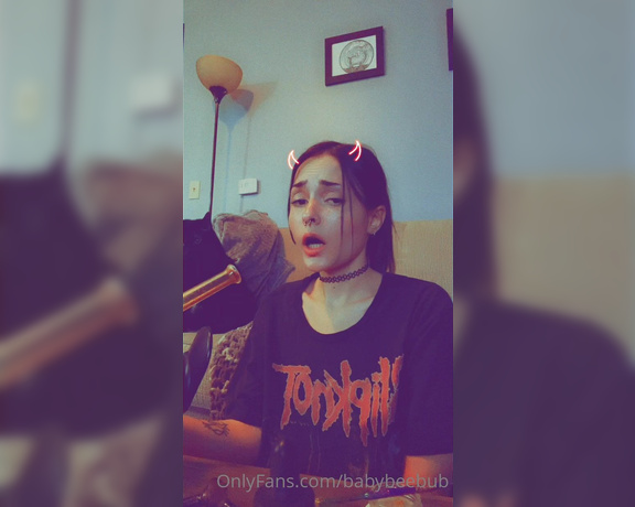 BabyBeeBub aka Babybeebub OnlyFans - Singin, smokin’ & dancin’ for u 1