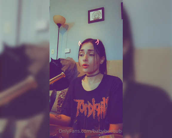 BabyBeeBub aka Babybeebub OnlyFans - Singin, smokin’ & dancin’ for u 1