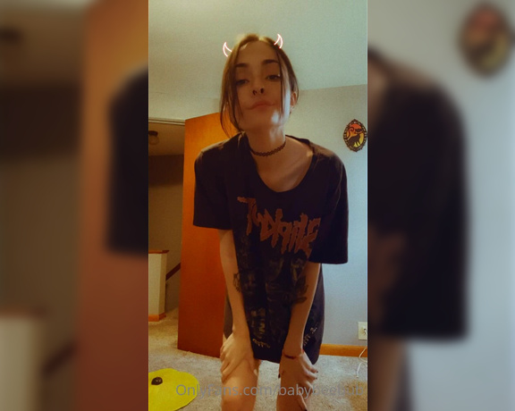 BabyBeeBub aka Babybeebub OnlyFans - Singin, smokin’ & dancin’ for u 4