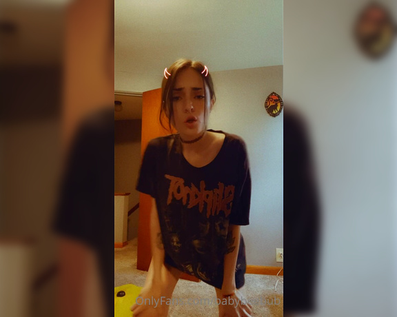 BabyBeeBub aka Babybeebub OnlyFans - Singin, smokin’ & dancin’ for u 4