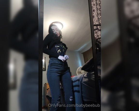 BabyBeeBub aka Babybeebub OnlyFans - This is what I do everyday now with my big mirror, I can’t stop dancing in front of it would u sit