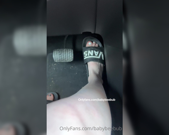 BabyBeeBub aka Babybeebub OnlyFans - Ok so one time I watched a podcast and someone on there had a fetish for bare feet driving and I’ve