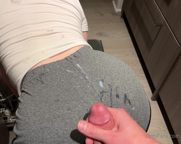 Redheadwinter VIP aka Redheadwinter OnlyFans - Surprise cumshot! @mr winter came on my shorts while I was loading the dishwasher I was not