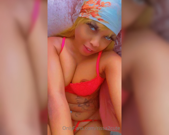 Rissa2cute aka Rissa2cute OnlyFans - Massage me baby