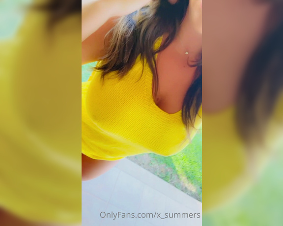 Victoria Summers aka X_summers OnlyFans - Holiday vibes