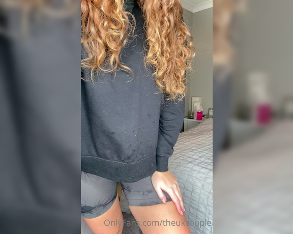 TheUKCouple aka Theukcouple OnlyFans - Todays gym outfit!