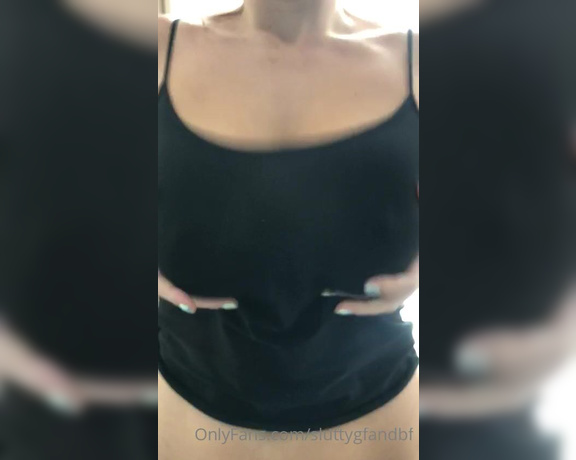 TheUKCouple aka Theukcouple OnlyFans - Titty droppppp