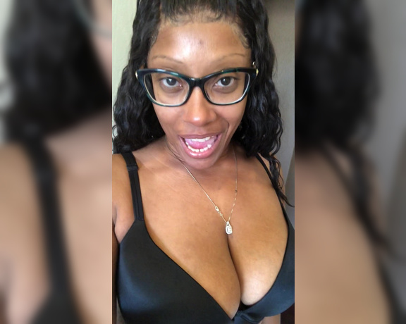 Cherokee D Ass aka Cherokeedass OnlyFans - Happy Sunday welcome new members Remember tell me some requests and I will let u know if I can