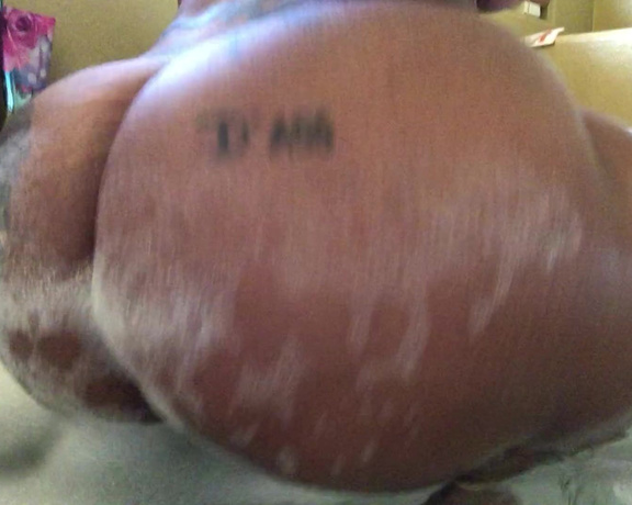 Cherokee D Ass aka Cherokeedass OnlyFans - I need help washing this ass who wants to join