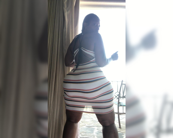 Cherokee D Ass aka Cherokeedass OnlyFans - Goodnight from Mexico I love twerking in this dress showing off my tits and ass!!!