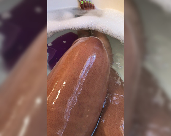 Cherokee D Ass aka Cherokeedass OnlyFans - Cherokee Tub Feet