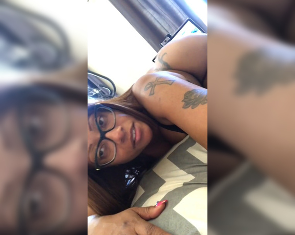 Cherokee D Ass aka Cherokeedass OnlyFans - Request of a member Cherokee on stomach naked shaking ass saying cum on that Booty