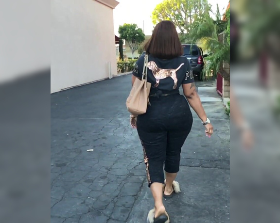 Cherokee D Ass aka Cherokeedass OnlyFans - I know y’all love the slow motion this ass moves so good wake up my onlyfans Kisses