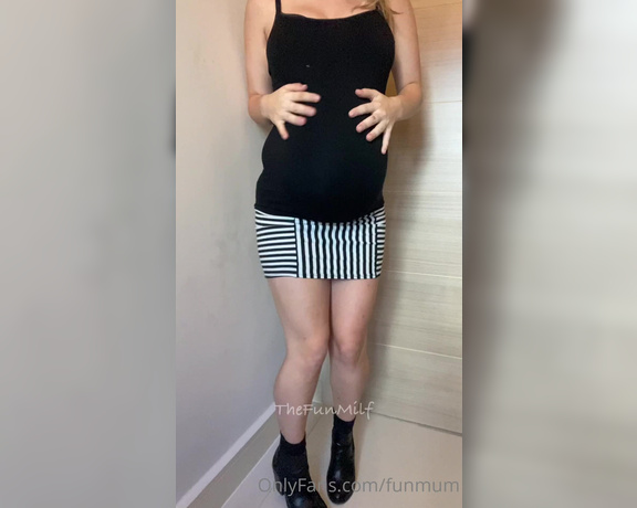FunMum aka Funmum OnlyFans - Sometimes I’m just a goofy mum that loves to have fun! Other times I’m the horniest, most sexual you