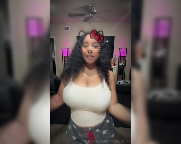 Jasmyn Aaliyah aka Milkmamijas OnlyFans - Naughty & Topless versions of this TikTok dance I made in the DMs rnnn 1