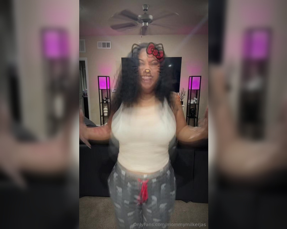 Jasmyn Aaliyah aka Milkmamijas OnlyFans - Naughty & Topless versions of this TikTok dance I made in the DMs rnnn 1