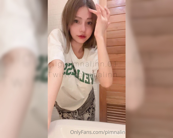 Pimnalinn aka Pimnalin OnlyFans - Girl in white shirt