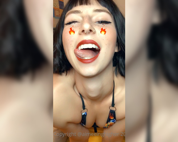 Aimee aka Aimeeinghigher OnlyFans - Hehe watch me transition from Alter to giggler