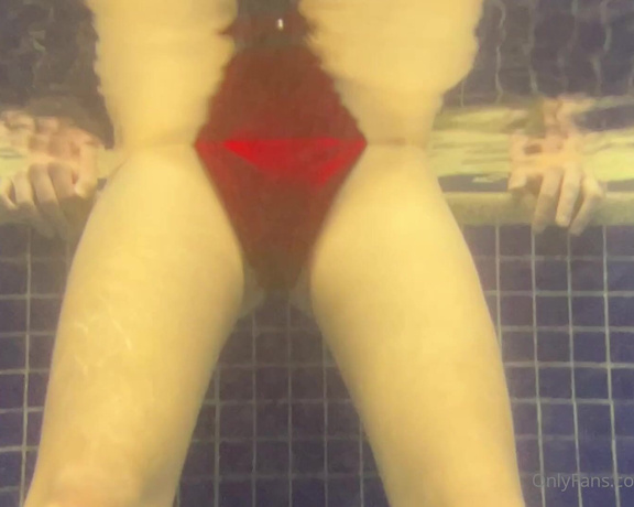 Diana and Damien aka Softgirldiana OnlyFans - More swimming, but this time it’s just the hotel pool And again, we’re saving the best clips to inc
