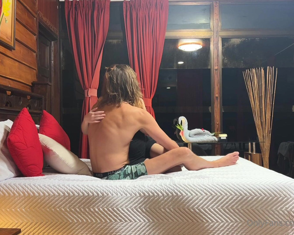 Diana and Damien aka Softgirldiana OnlyFans - #223  COSTA RICA SURPRISE CREAMPIE This is the second (of four!) sex tapes from our Costa Rica trip