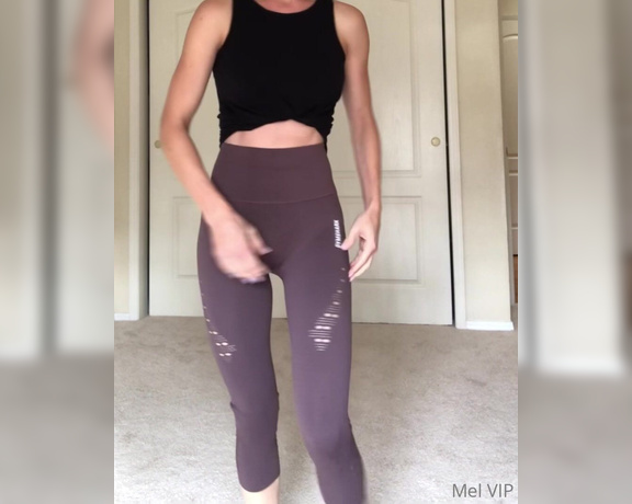 Blonde Mel aka Blondemel OnlyFans - Got some new workout clothes What do you think I sped up this video so I sound like a chipmunk