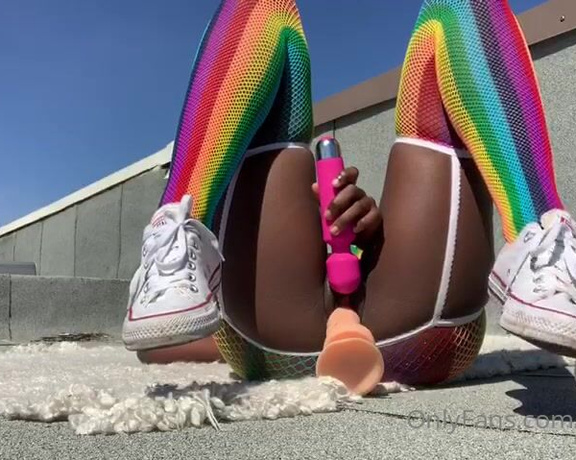 Sexmeat aka Sexmeat OnlyFans - OMG!! I just had an amazing orgasm on my patio while a dildo plugged up my cunt I hope you enjoy