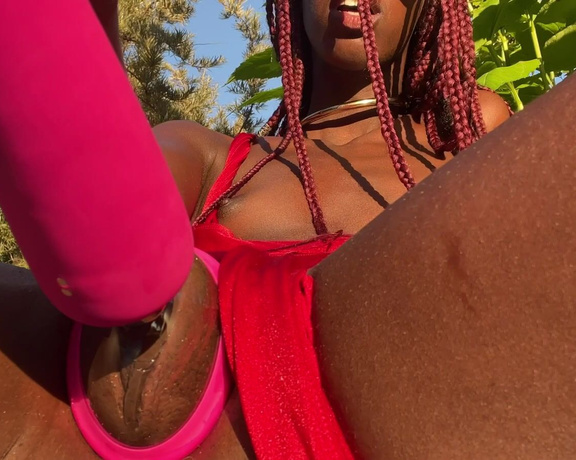 Sexmeat aka Sexmeat OnlyFans - I warmed your breakfast for you sitting outside in the sun in my backyard with my pussy out this mor