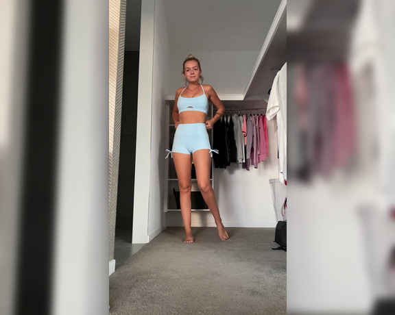 Lauren aka Laurenk OnlyFans - Just undressing after a new YouTube haul