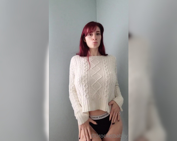Rocketbabey aka Rocketbabey OnlyFans - A little sweater titty action