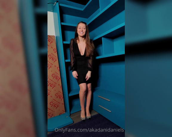 Dani Daniels aka Akadanidaniels OnlyFans - Sometimes I can be such a NAUGHTY housewife You did SUCH a good job installing my bookcase, I just
