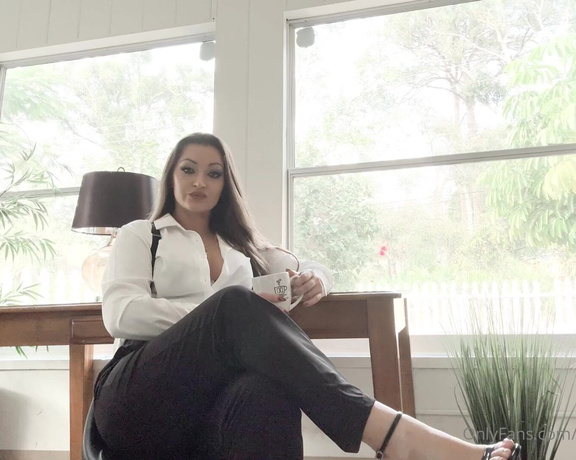 Dani Daniels aka Akadanidaniels OnlyFans - Well slave, your cum shots are patheticits time to improve them You need to impress our mistre