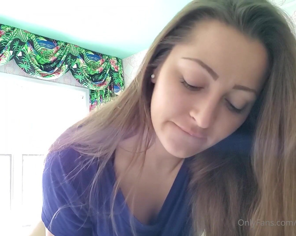 Dani Daniels aka Akadanidaniels OnlyFans - The butt plug had me so horny I needed dick!!!! So I got one!!!! I started sucking and then rode tha