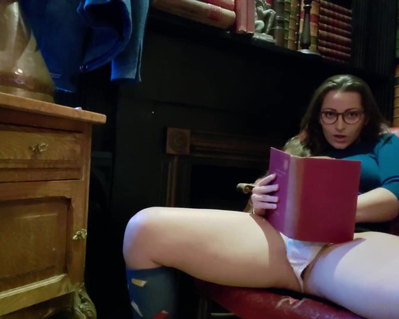 Dani Daniels aka Akadanidaniels OnlyFans - If you liked the naughty librarian picture set you are going to love the video Check your DMs