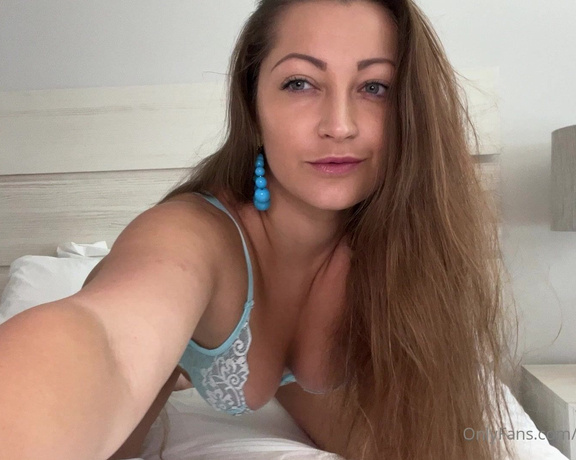 Dani Daniels aka Akadanidaniels OnlyFans - I want you to jerk off just like a tell you and watch as I ride my dildo and think of youCUM with