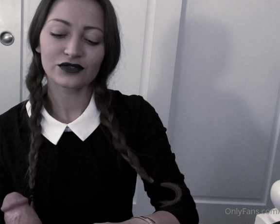 Dani Daniels aka Akadanidaniels OnlyFans - Wednesday Addams is all grown up and sucking dick! This is a hot sloppy blowjob with a nice oral cre