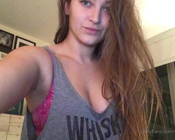 Dani Daniels aka Akadanidaniels OnlyFans - This is one of my secret kinks! Making you cum in a glass for me and swallowing every drop Thin