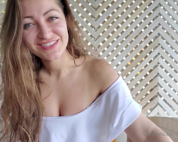 Dani Daniels aka Akadanidaniels OnlyFans - Back when I went to Antigua in Feb I was outside and wanted to have some fun with you So I masturba