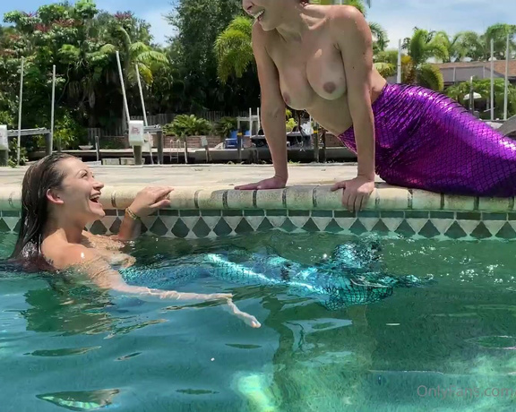 Dani Daniels aka Akadanidaniels OnlyFans - @cheriedeville and I are two little mermaids wondering what a dick looks like Wait, are you spying
