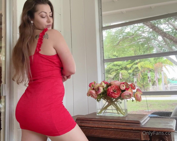 Dani Daniels aka Akadanidaniels OnlyFans - I am going to strip down and turn you on, and then we are going to cum together! Check the preview