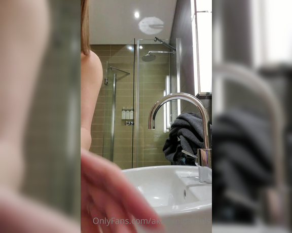 Dani Daniels aka Akadanidaniels OnlyFans - I decided to use the shower in the airport lounge and get naughty! I love trying to be quiet in publ