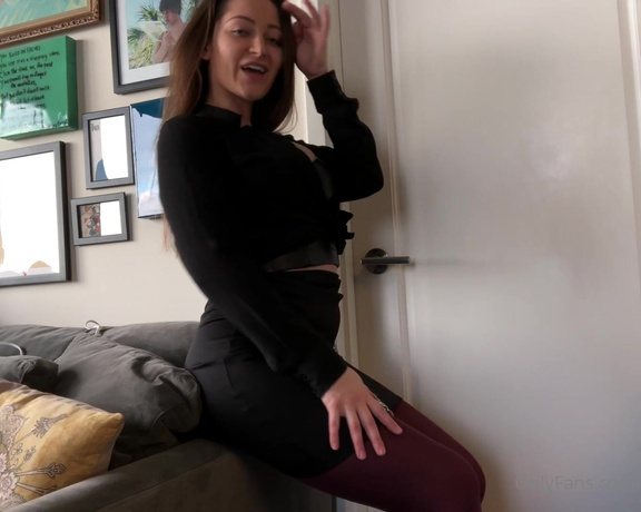 Dani Daniels aka Akadanidaniels OnlyFans - This one is for all my pantyhose fans, sexy clothing, ripped pantyhose, hitatchi, glass dildo, and