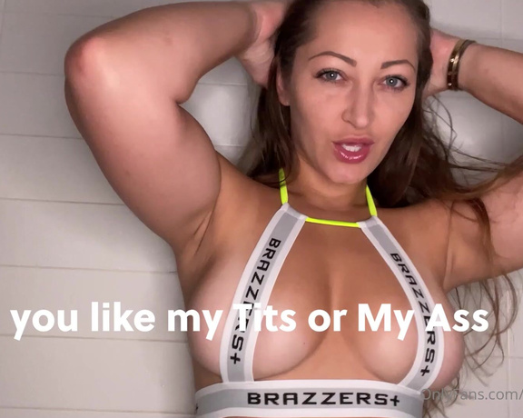 Dani Daniels aka Akadanidaniels OnlyFans - Which do you prefermy titsor my ass!! Check the preview then unlock this hot tits and ass wor