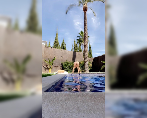 Hannah James aka Hannahjames710 OnlyFans - Taking a refreshing dip