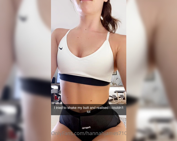 Hannah James aka Hannahjames710 OnlyFans - Thought I’d show you guys my old lady back brace… lmao!