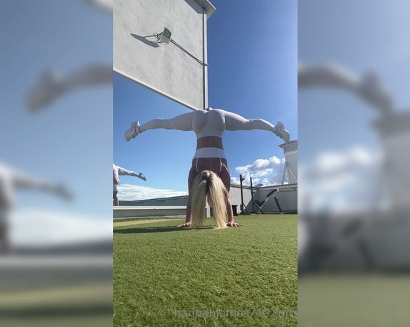 Hannah James aka Hannahjames710 OnlyFans - Just a handstand to get the bl00d flowing…how do you get your bl00d flowing