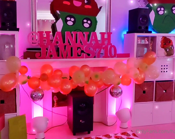 Hannah James aka Hannahjames710 OnlyFans - Heres a sneak peak into tomorrows show!