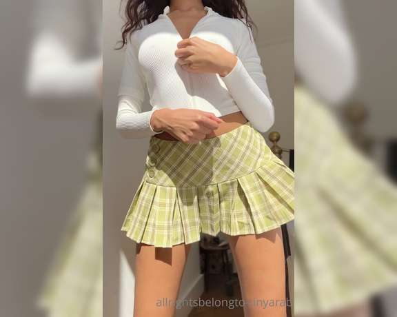 Aaliyah Yue aka Tinyarab OnlyFans - Implementing a no underwear and bra rule in my outfits